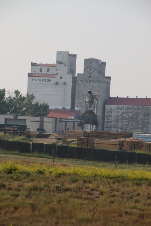 This grain elevator called to me, for some reason. It's even the right spelling! 